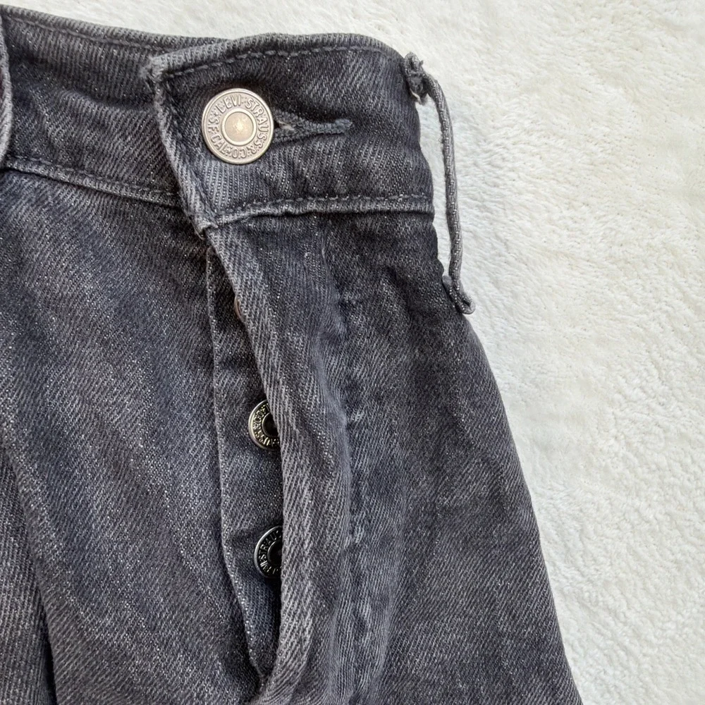Levi's 501 Cutoff Shorts Mens 29 Button‎ Fly Black Denim Jean Shorts High Rise